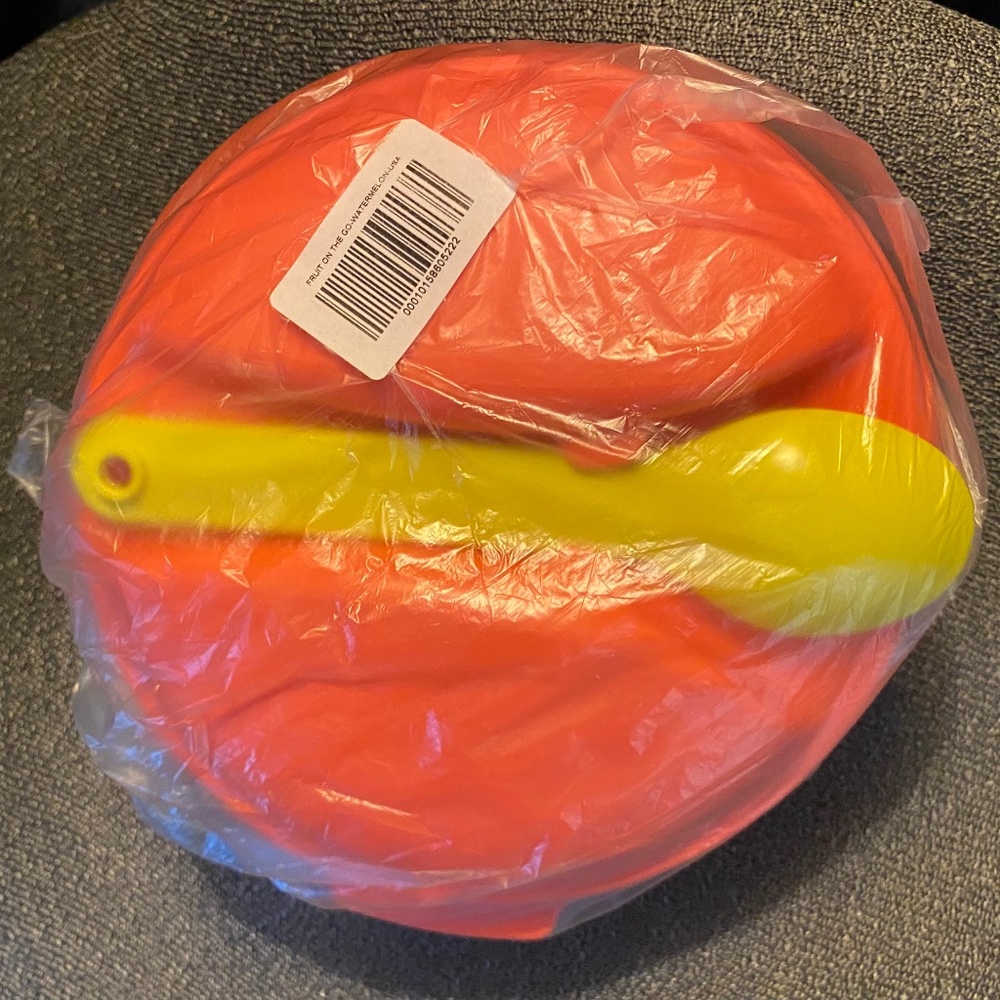 Tupperware Fruit on the Go with Spoon